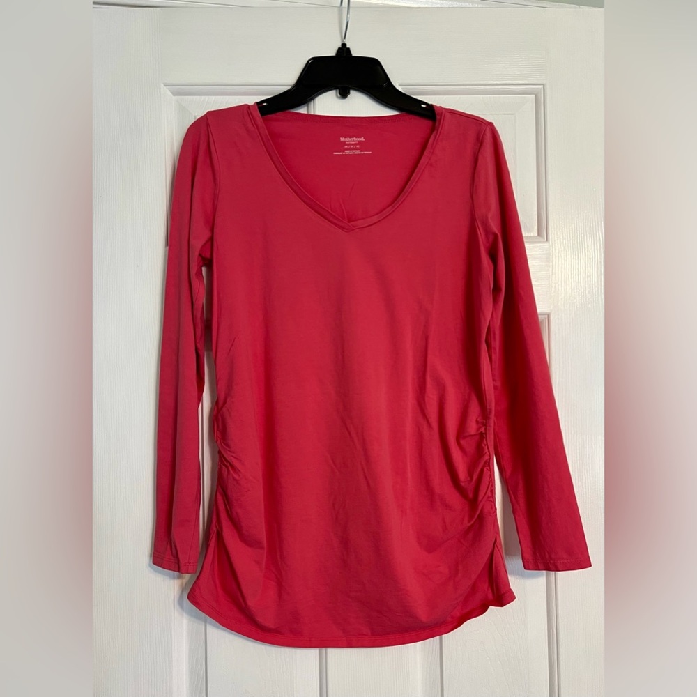 Motherhood Long-sleeved Side Ruched V-neck Tee
